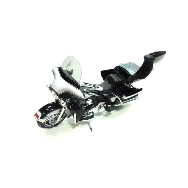 Ultra Classic Electra Glide Vivid Black Brilhant Silver