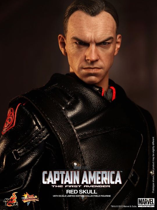 Hot Toys - Red Skull