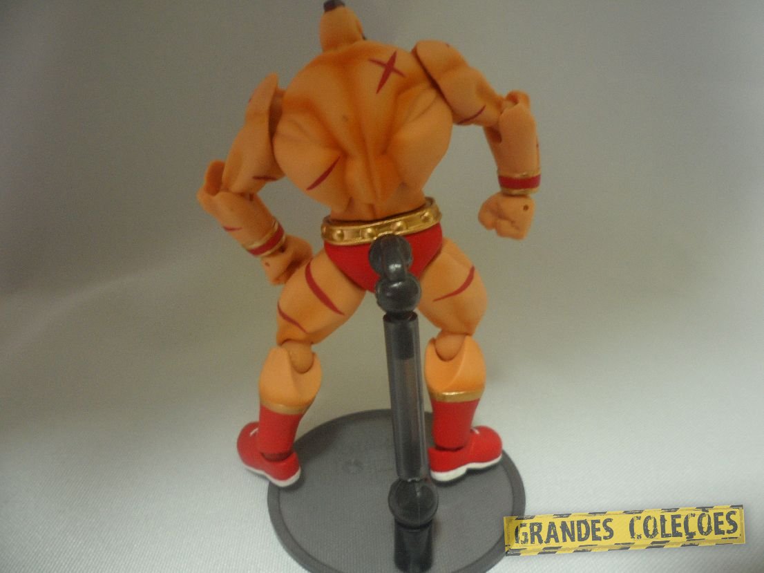 Kaiyodo Revoltech] Street Fighter Zangief - SFO No 005 :: Grandes Coleções