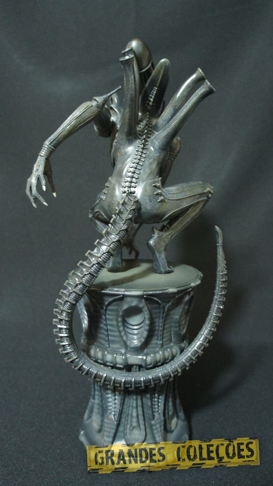 Sideshow - Alien Big Chap Limited Edition