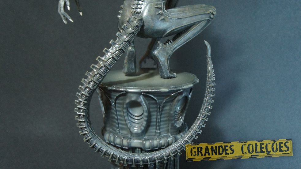 Sideshow - Alien Big Chap Limited Edition