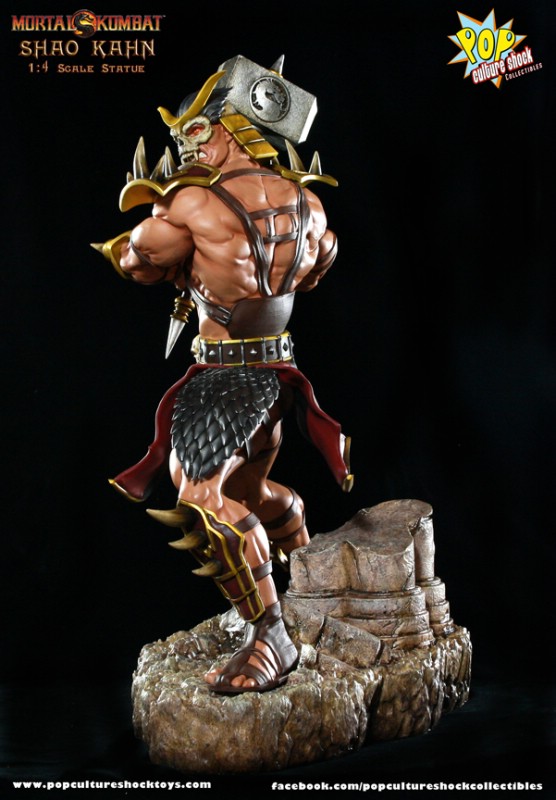 Estátua de Shao Kahn tem capacete removível e olhos que brilham - TecMundo