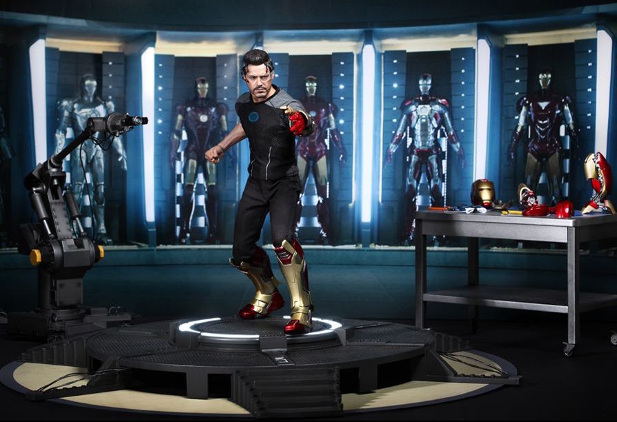 Hot Toys Iron Man 3 Tony Stark 1/6th scale limited edition